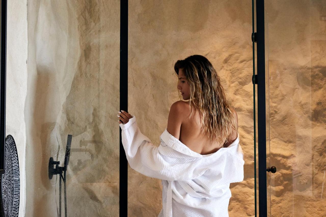 North Santorini - A Luxury Spa Hotel 피르고스 외부 사진
