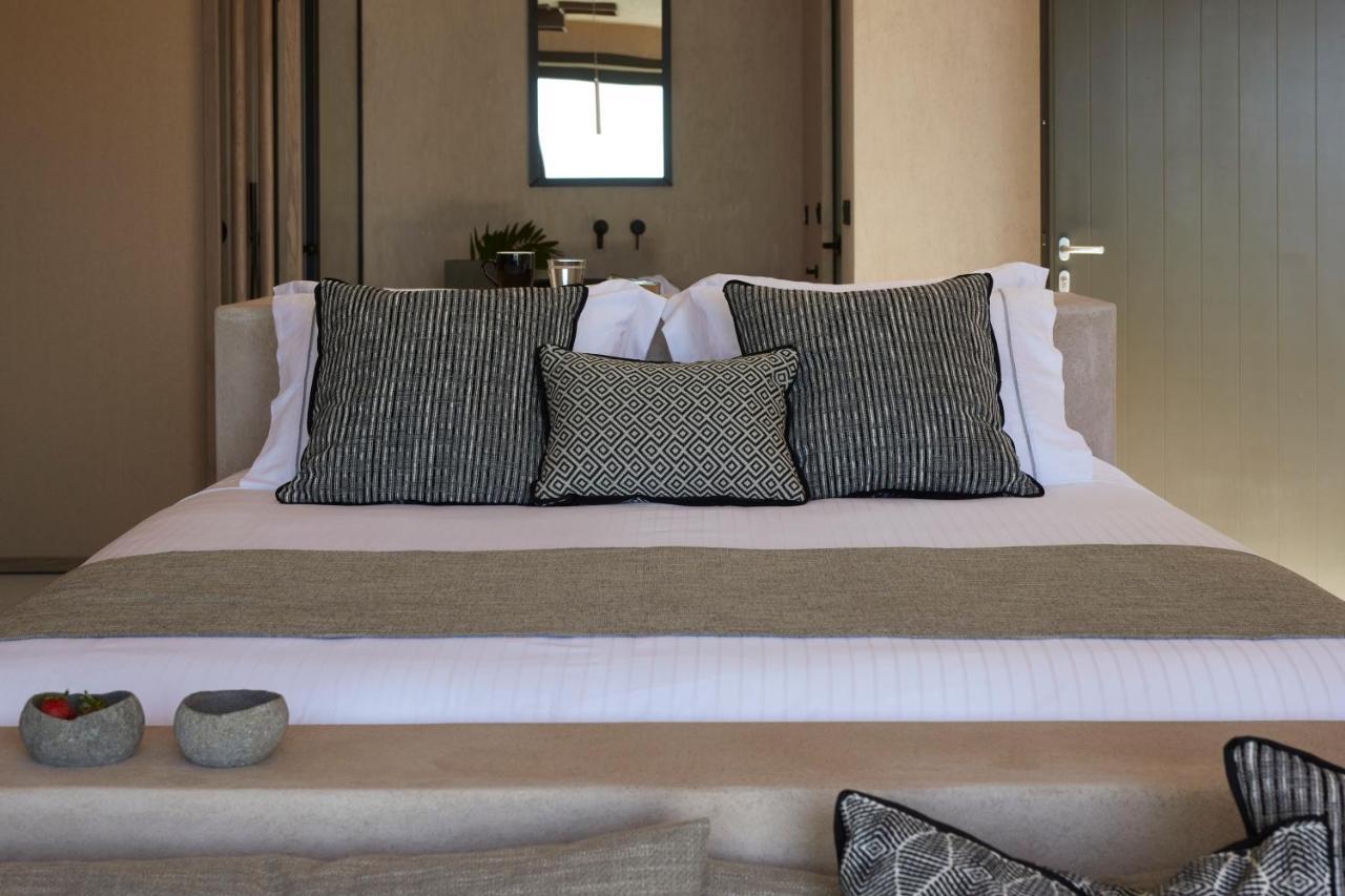 North Santorini - A Luxury Spa Hotel 피르고스 외부 사진
